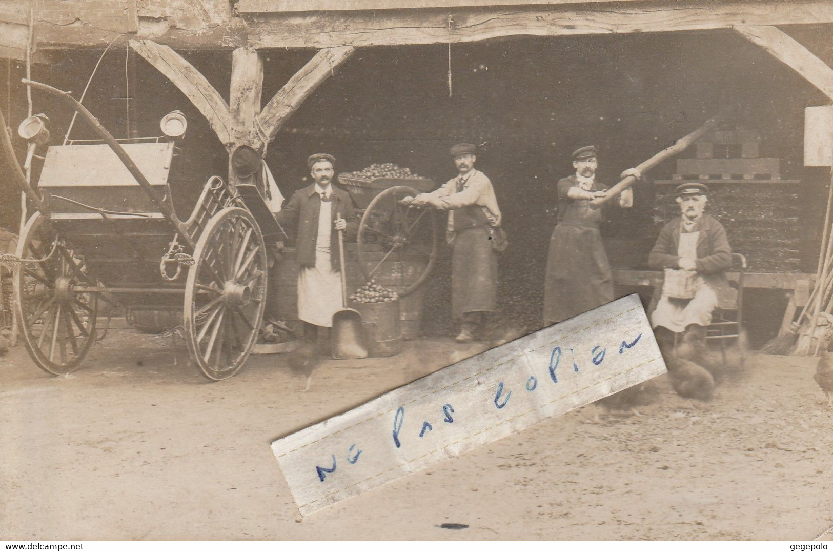 FABRICATION DU CIDRE    ( Carte Photo   ) - Kunsthandwerk