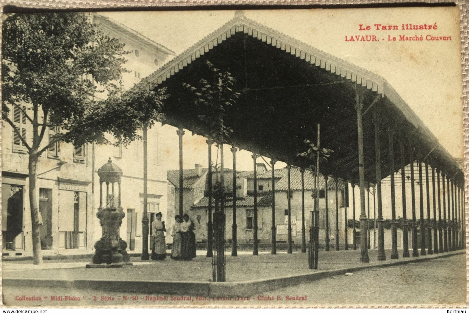 LAVAUR- 3 CPA : Vue Générale (PRECURSEUR 1903); Le Marché Couvert (circulée Années 1900); La Grand'rue (circulée 1905) - Lavaur