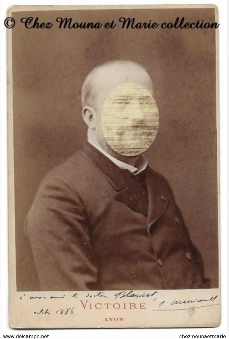 LYON 1886 - AU DOCTEUR BLANCHET - NOM MANICAULT OU MONICAULT - CDV PHOTO 16.5 X 10.5 CM - Personnes Identifiées
