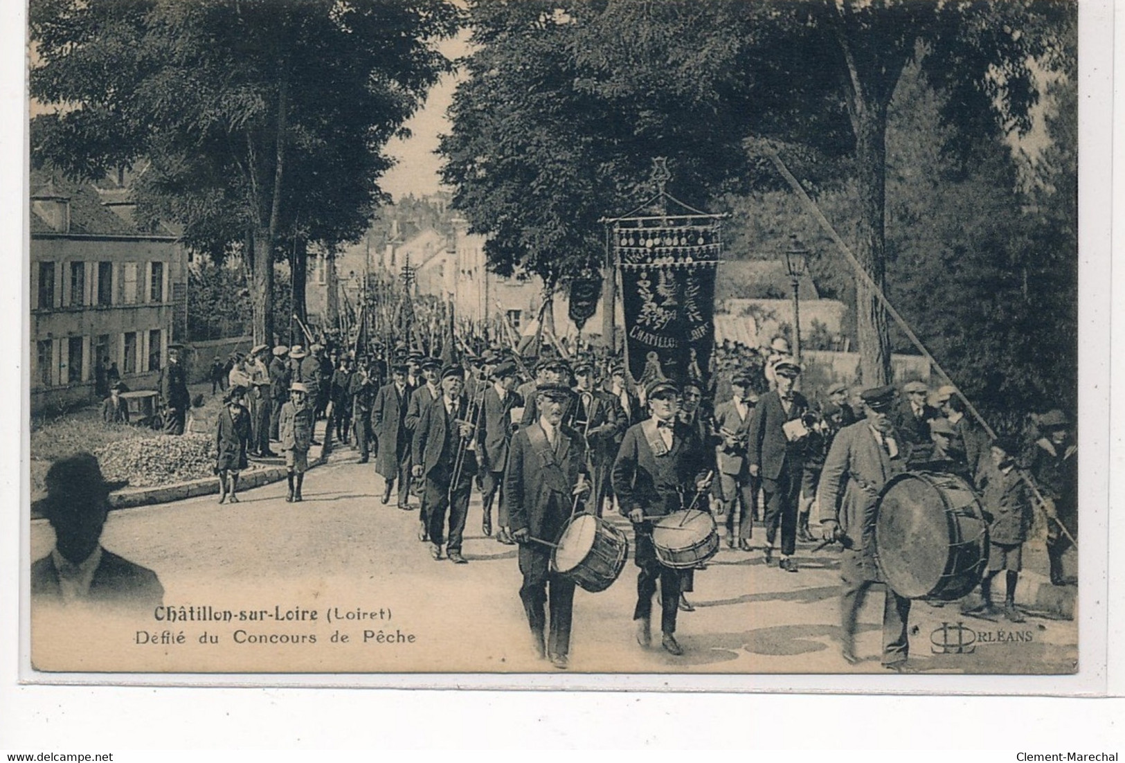 CHATILLON-sur-LOIRE : Défilé Du Concours De Pêche - Tres Bon Etat - Chatillon Sur Loire