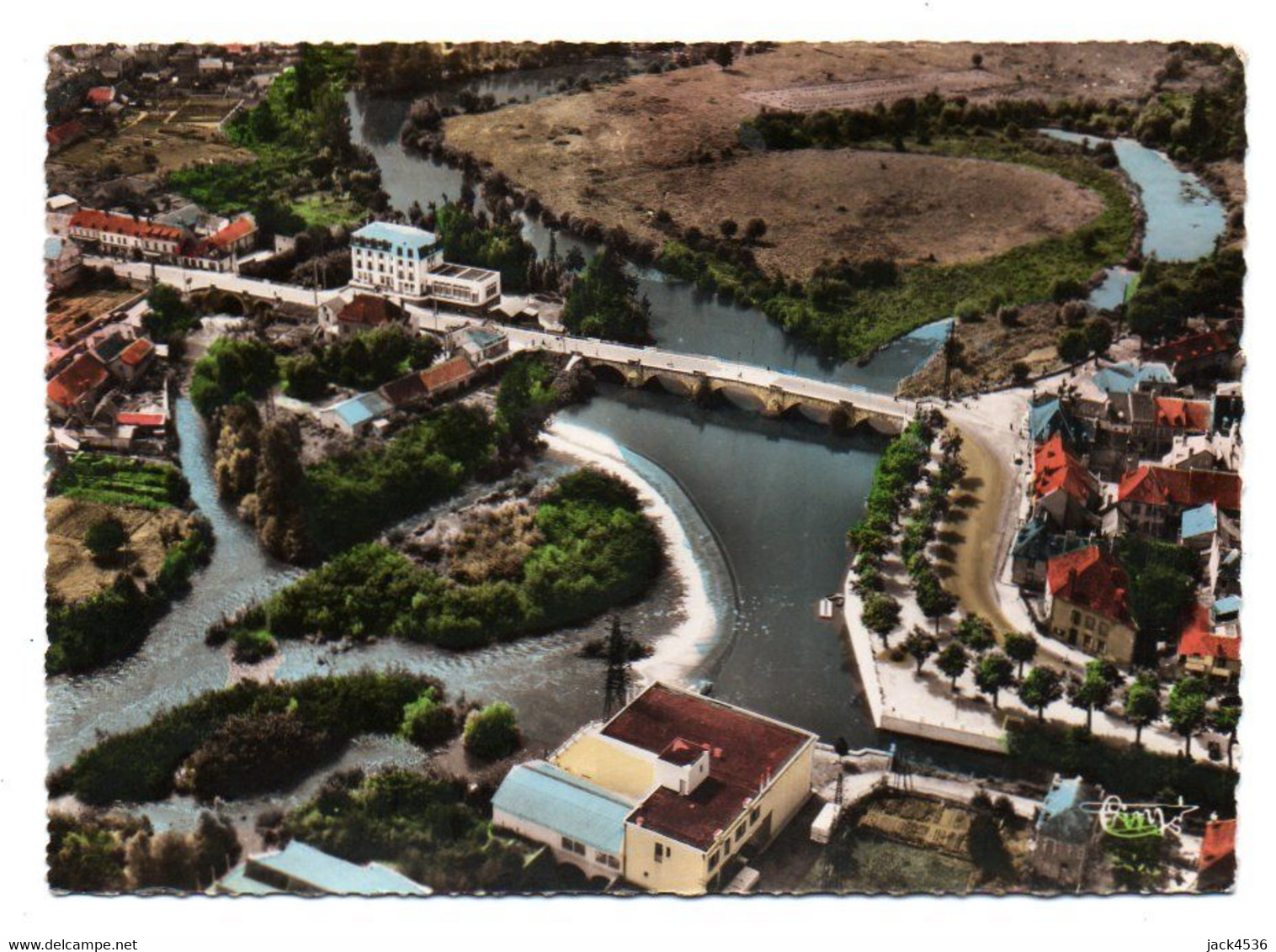 Carte Postale Moderne - 15 Cm X 10,5 Cm - Circulé - Dép. 03 - SAINT POURCAIN SUR SIOULE - Vue Aérienne, Hôtel - Sonstige & Ohne Zuordnung