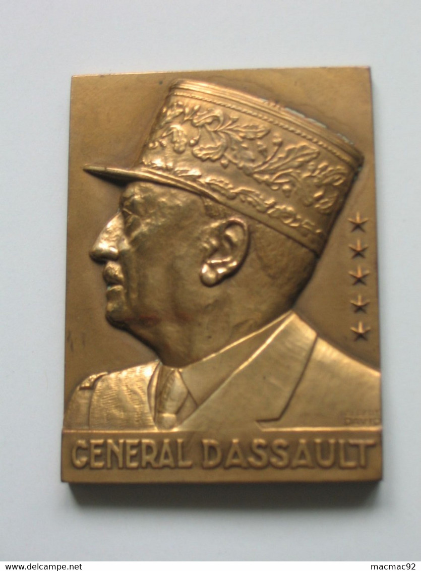 Médaille Général DASSAULT - Général D'armée - Grand Chancelier De La Légion D'honneur **** EN ACHAT IMMEDIAT **** - Professionnels / De Société