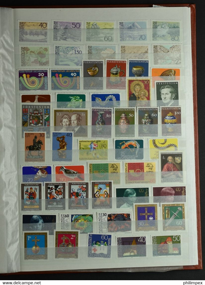 LIECHTENSTEIN, COLLECTION 730 DIFFERENT NEVER HINGED STAMPS IN STOCK-BOOK  1958-1995