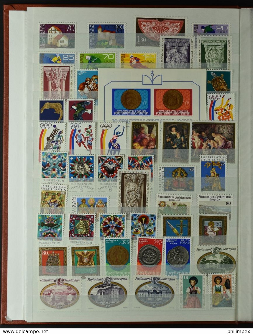 LIECHTENSTEIN, COLLECTION 730 DIFFERENT NEVER HINGED STAMPS IN STOCK-BOOK  1958-1995