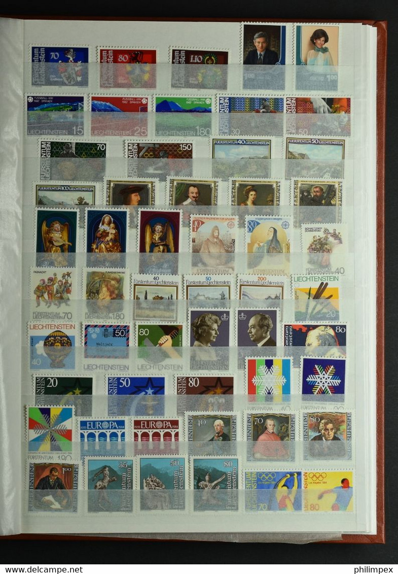 LIECHTENSTEIN, COLLECTION 730 DIFFERENT NEVER HINGED STAMPS IN STOCK-BOOK  1958-1995