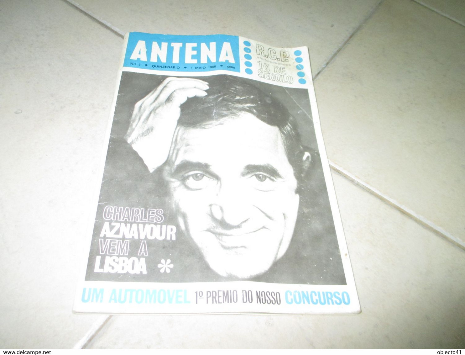 Vieux Magazin Charles Aznavour A Lisbonne Portugal 1965 - Cinema & Television