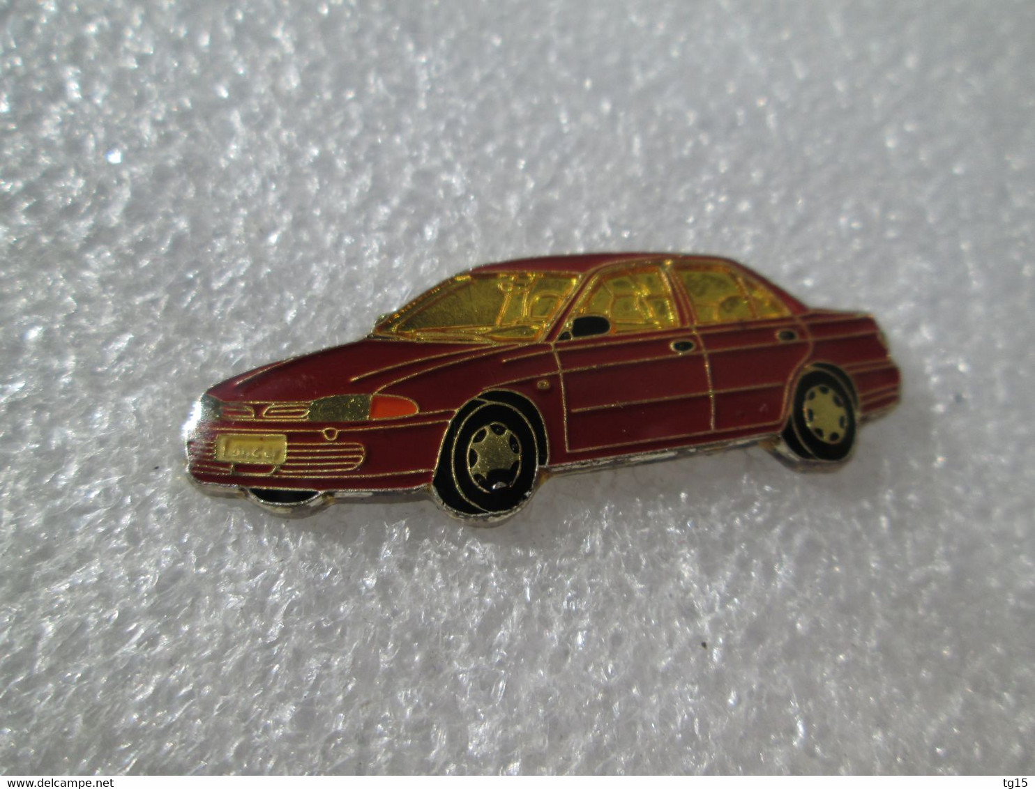 PIN'S    MITSUBISHI  LANCER - Mitsubishi