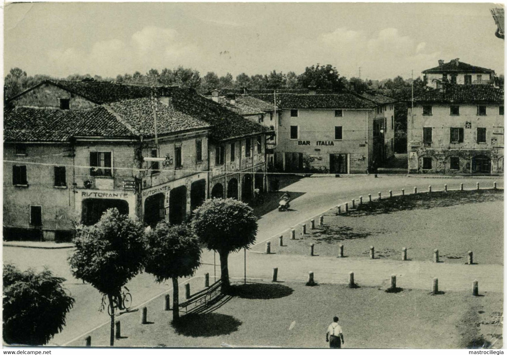 ROMANENGO  CREMONA  Piazzale Chiesa E Comune - Cremona