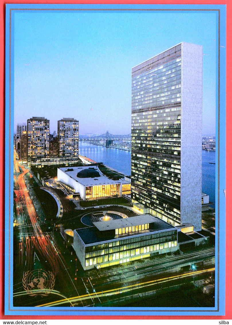 United Nations Headquarters New York 1989 / Headquarters Row Of Flags Gardens Night View Security Council / Stationery - Covers & Documents