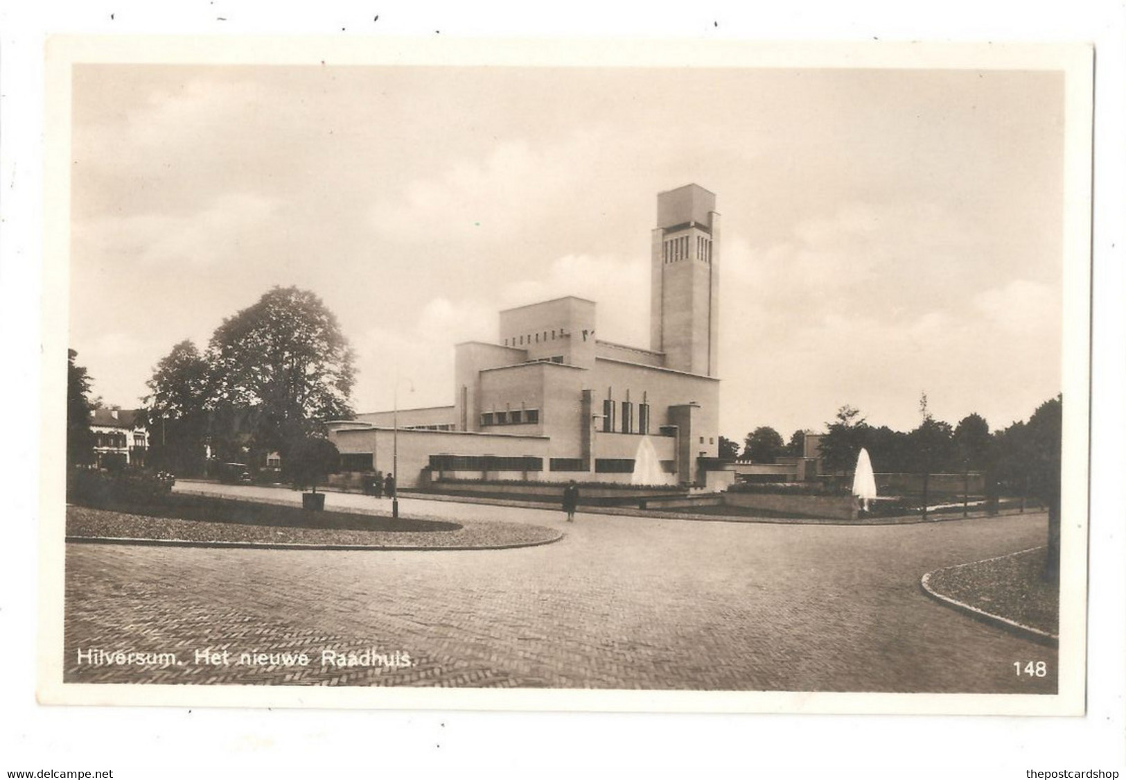 Hilversum Het Nieuwe Raadhuis USED WITH STAMP GOOD LONG MESSAGE !!! - Hilversum