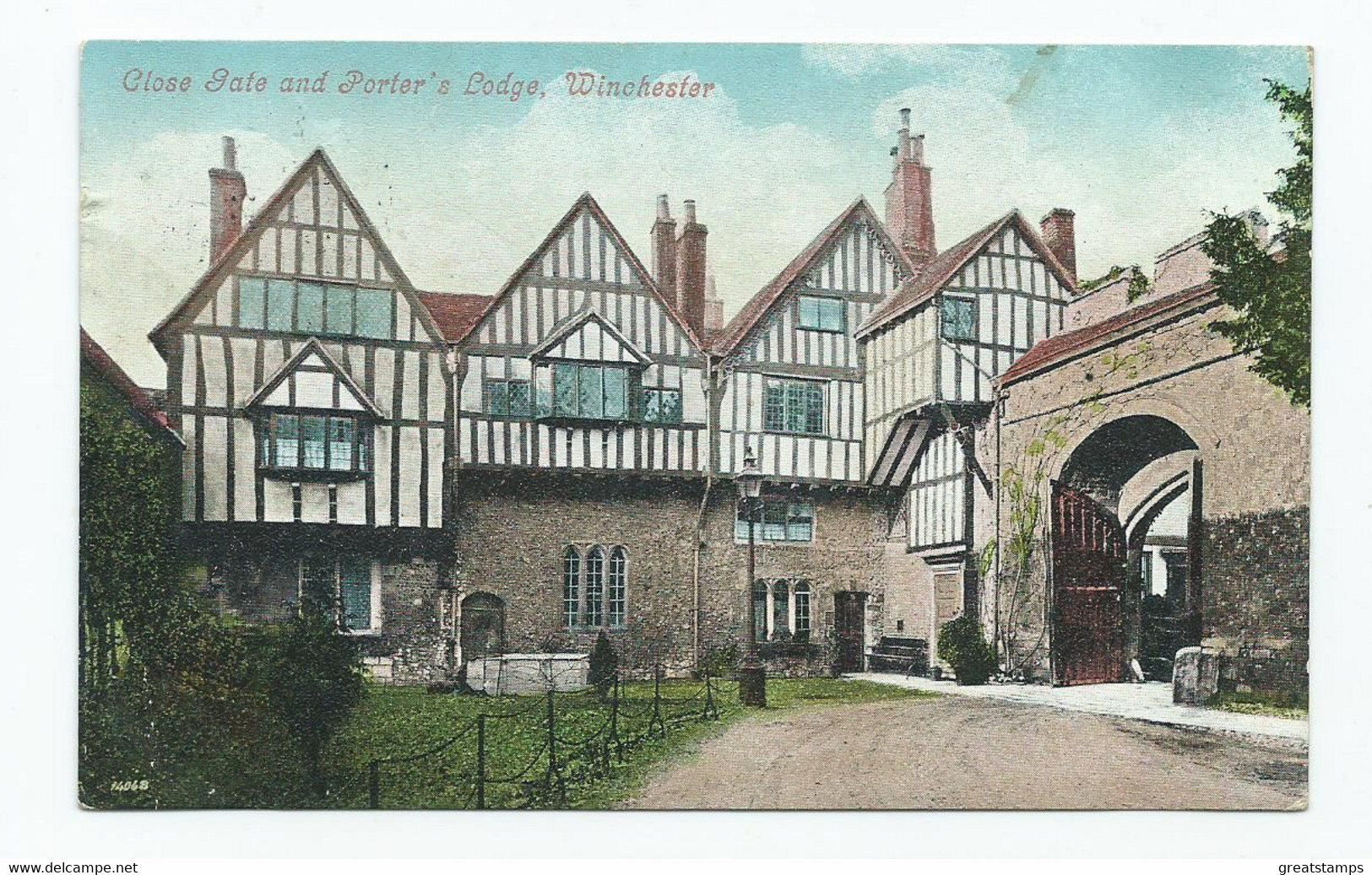 Winchester Postcard Hampshire Valentine's Posted 1905 Close Gate And Porter's Lodge - Winchester