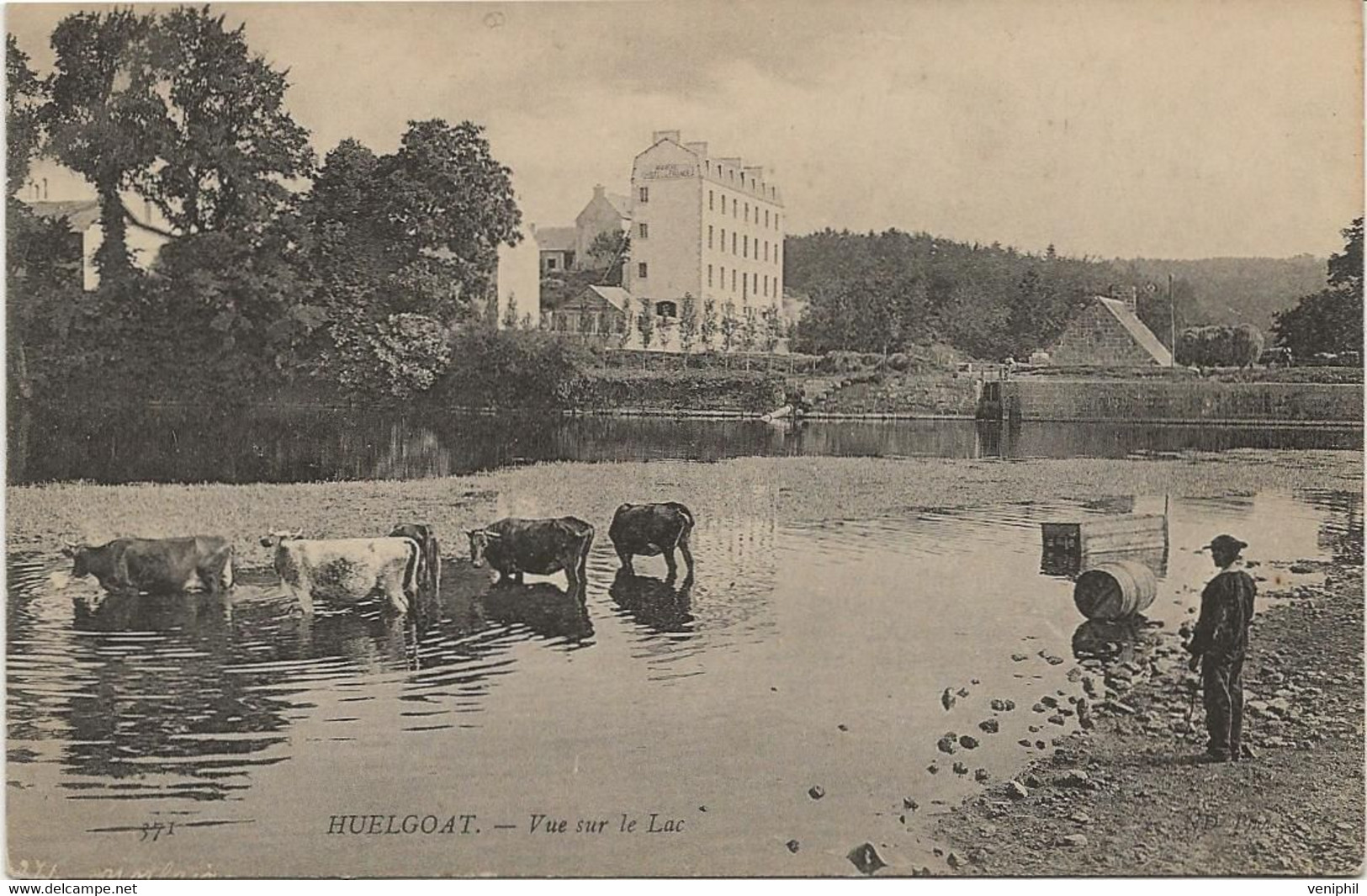 HUELGOAT -  VUE SUR LE LAC - Huelgoat