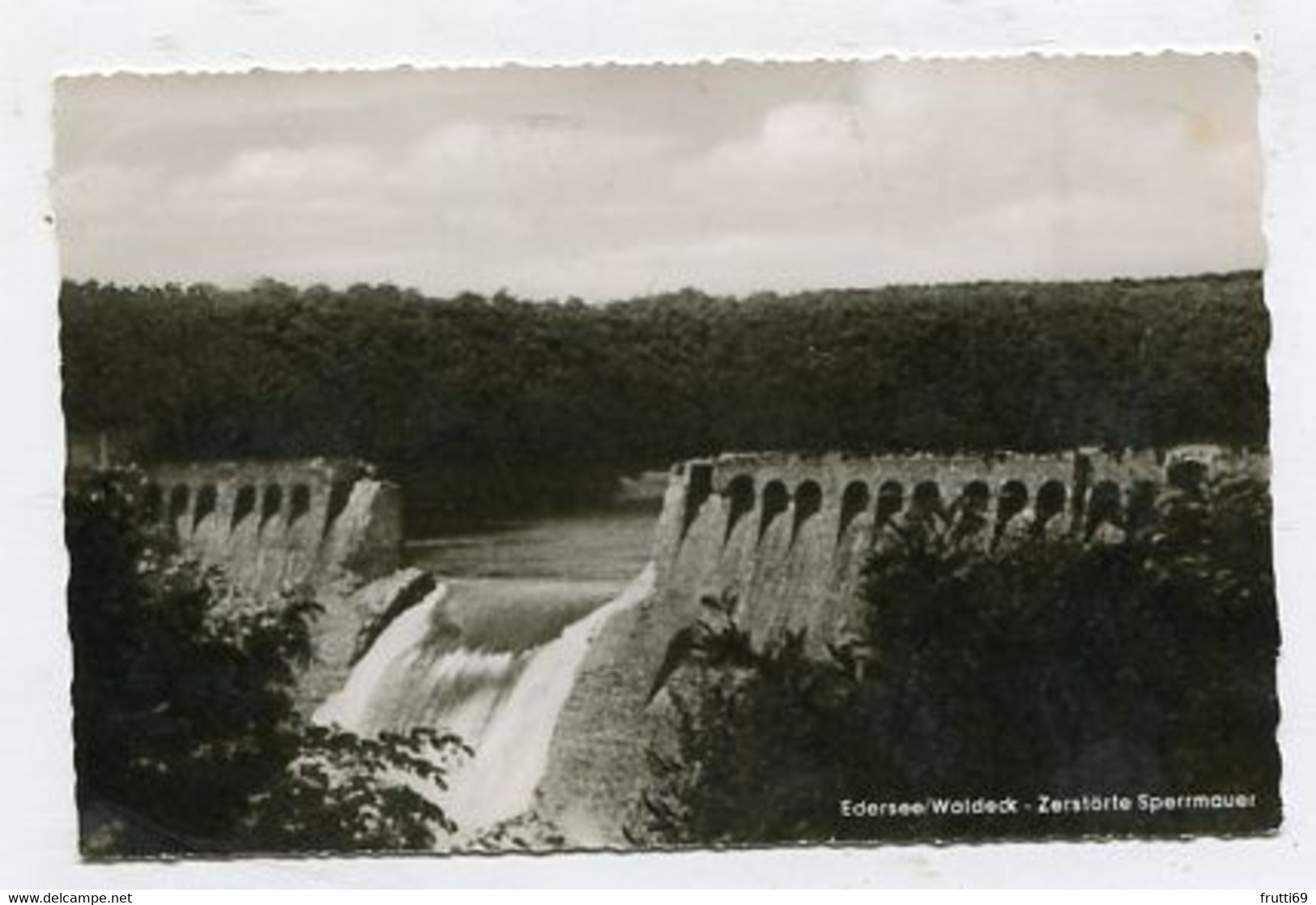 AK 050655 GERMANY - Edersee / Wadeck - Zerstörrzte Sperrmauer - Edersee (Waldeck)