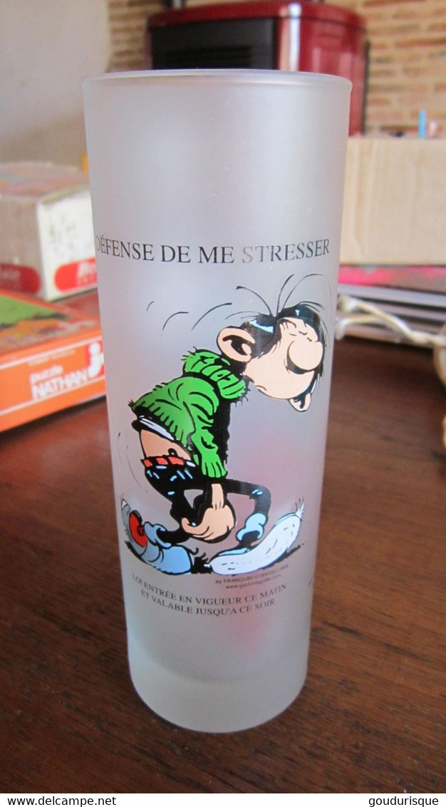 GASTON LAGAFFE  VERRE LONG DRINK DEFENSE DE ME STRESSER  !   FRANQUIN - Gaston