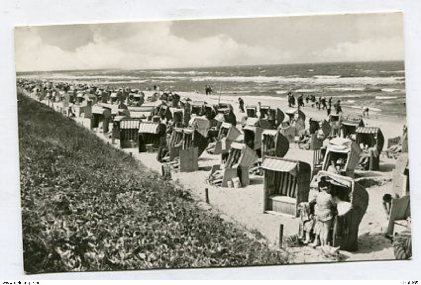 AK 050687 GERMANY - Dierhagen - Strand - Fischland/Darss