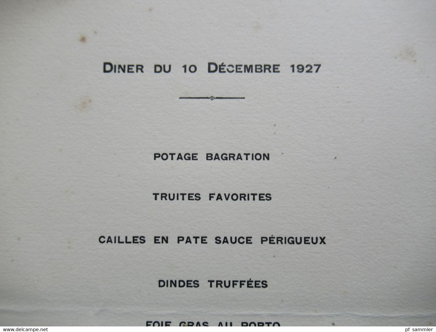 Frankreich 1927 Klappkarte / Menükarte Kupferstich (?!) Vorne signiert Le Clerc mit Pfau personalisiert Baron Brincard