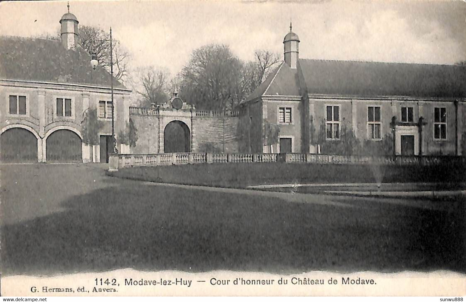 Modave-lez-Huy - Cour D'honneur Du Château De Modave (G. Hermans) - Modave