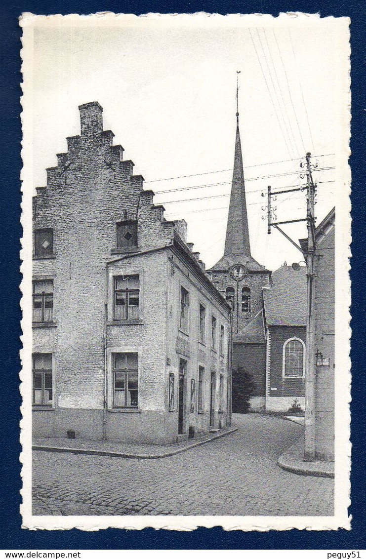 Grez-Doiceau. L'Hôtel De Ville Et La Rue Saint-Georges ( église St. Georges. Magasin Louis Maricq). Lot De 2 Cartes - Grez-Doiceau