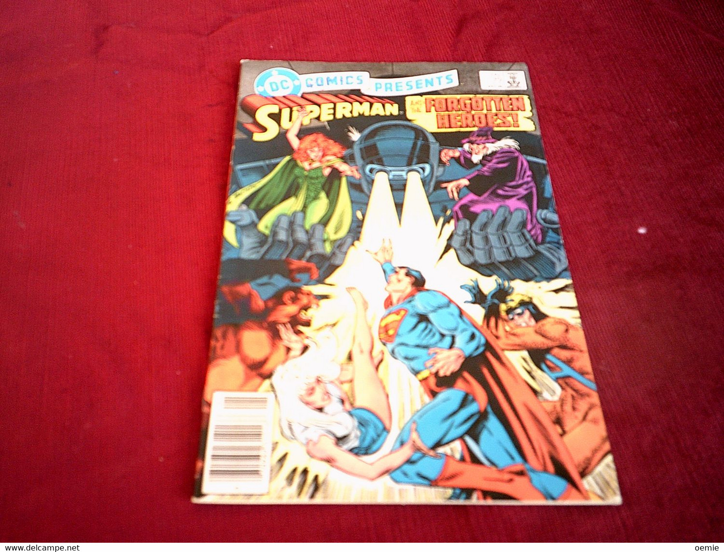 COMICS PRESENTS  SUPERMAM  AND THE FORGOTTEN HEROES N° 77  JAN 85 - DC