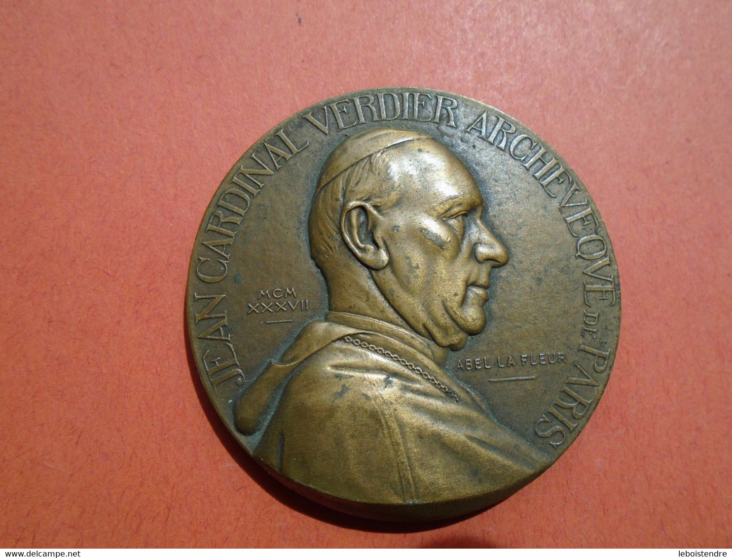 BELLE MEDAILLE BRONZE SIGNEE ABEL LA FLEUR JEAN CARDINAL VERDIER ARCHEVEQUE DE PARIS - Professionnels / De Société