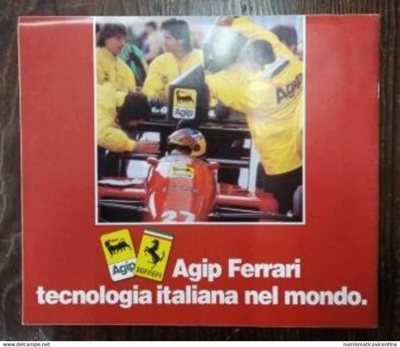 Ferrari F 1 Manifesto Gilles Villeneuve + Libretto Anno 1988 Edito Gazzetta Dello Sport Cars Racing F 1 Vol.4 - Automobile - F1