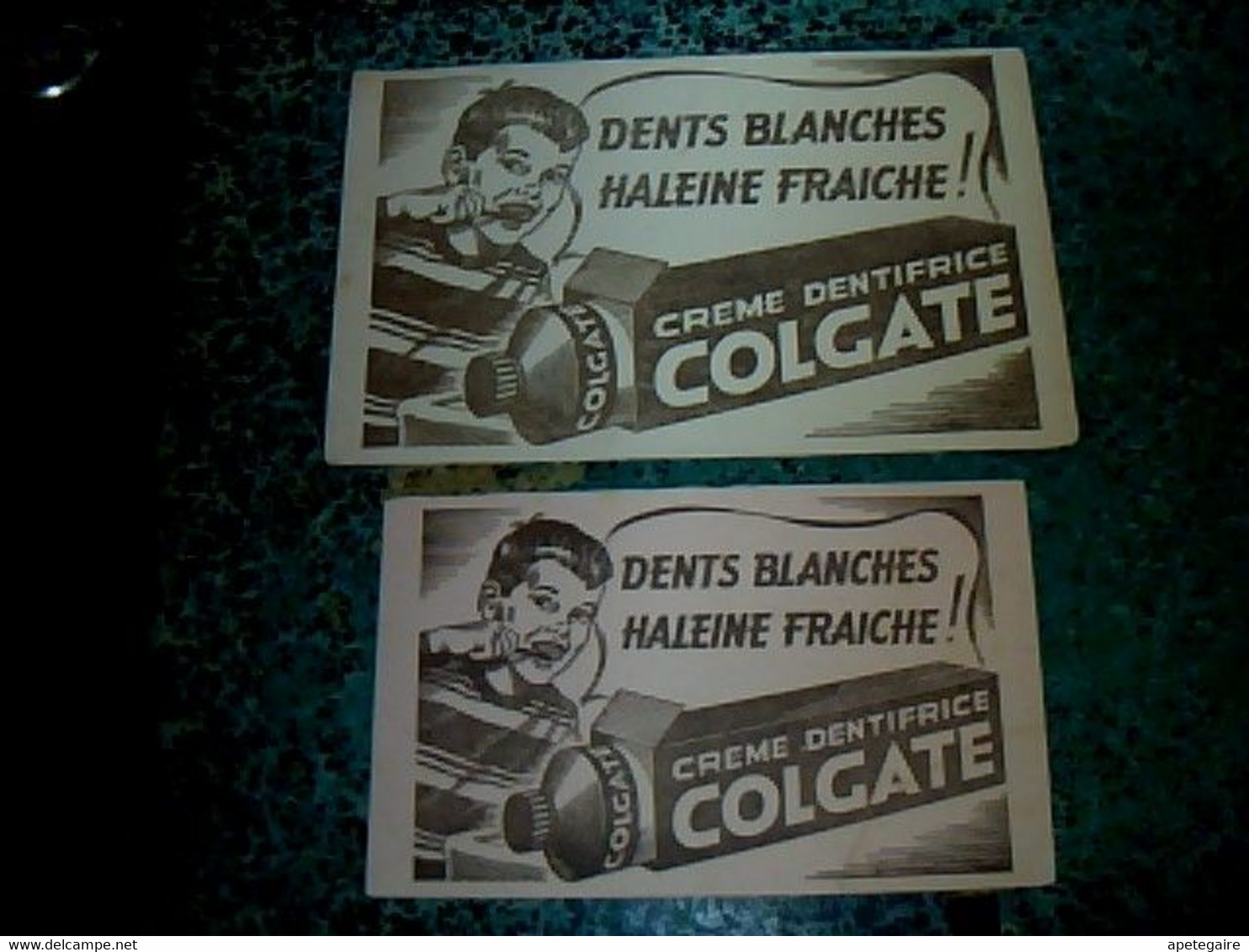 Buvards  Publicitaire  X 2 Dimensions Différentes  Crème Dentifrice Colgate - C