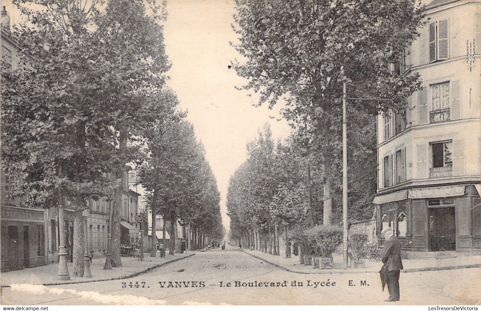 CPA Vanves - Le Boulevard Du Lycée - Vanves