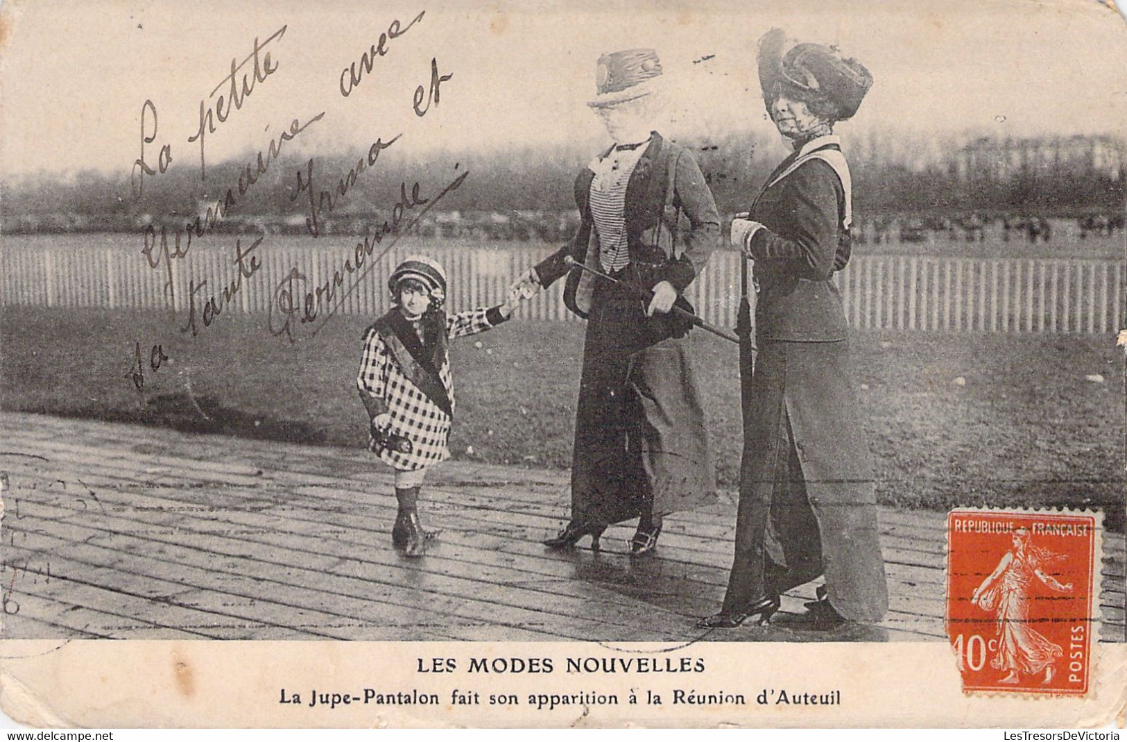 CPA - Les Modes Nouvelles - La Jupe Pantalon Fait Son Apparition à La Réunion D' Auteuil - 1911 - Moda