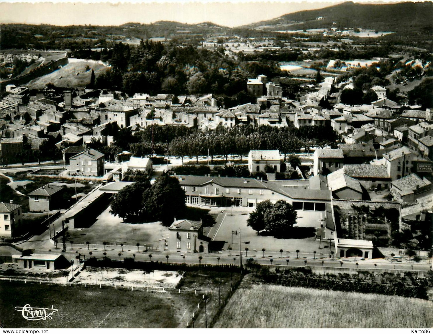 Donzère * Vue Générale Sur Le Centre Scolaire Et La Ville * école - Donzere