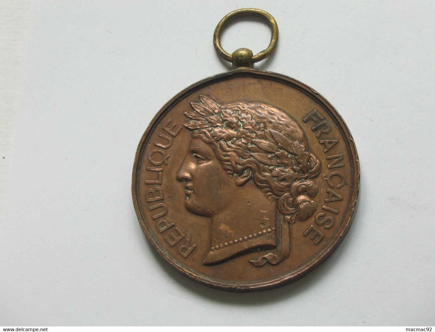 Médaille EXPOSITION UNIVERSELLE - Palais Du Trocadéro - PARIS 1878   **** EN ACHAT IMMEDIAT **** - Professionnels / De Société