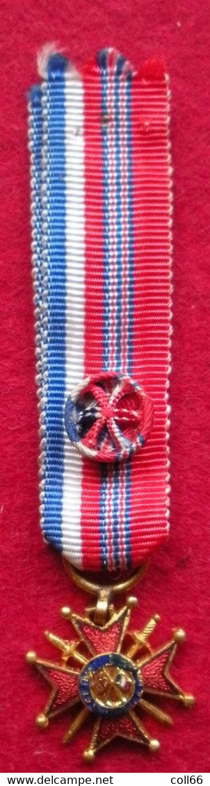 Ww1 Croix Décoration Militaire En Miniature - Autres & Non Classés