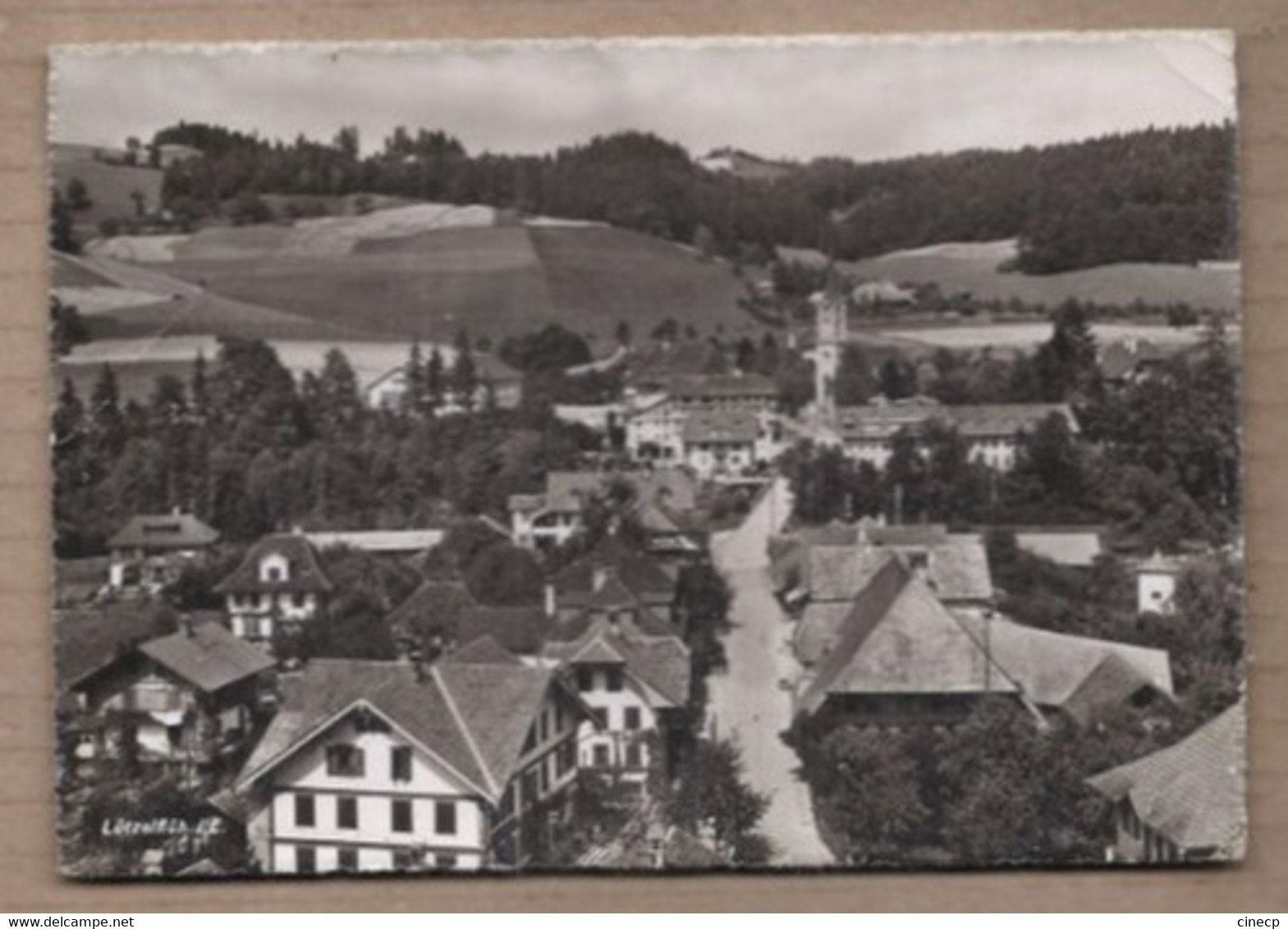 CPSM SUISSE - LÜTZELFLÜH I/E. - Très Jolie Vue Générale Du Village Et De Son Centre Avec Détails Maisons - Lützelflüh