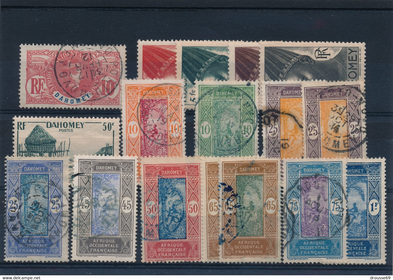 17 Ex, 6 Neufs *, 11 Oblitérés. - Used Stamps