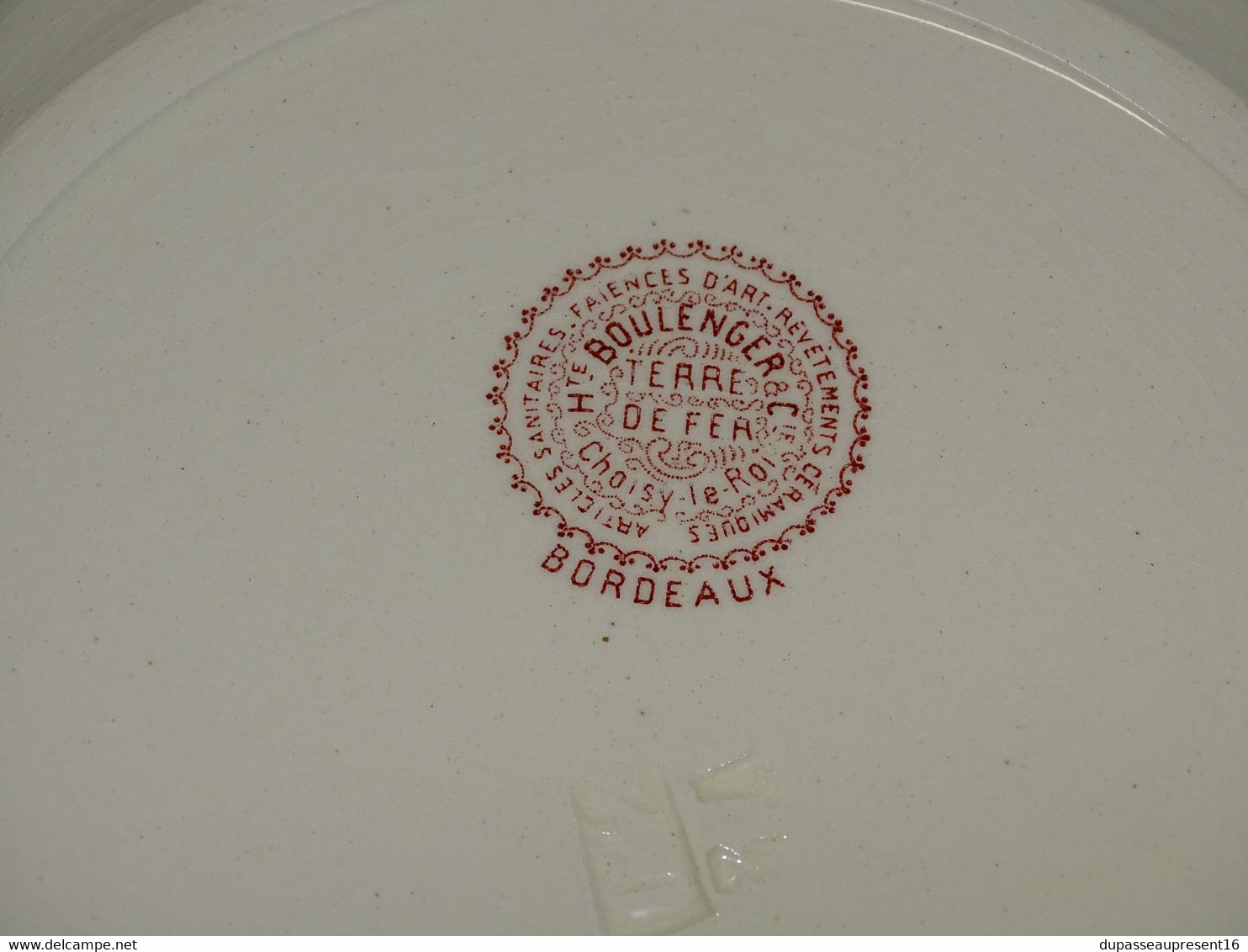 *10 ASSIETTES PLATES CERAMIQUE D'ART H BOULENGER CHOISY LE ROI BORDEAUX DECO   E - Choisy Le Roi (FRA)