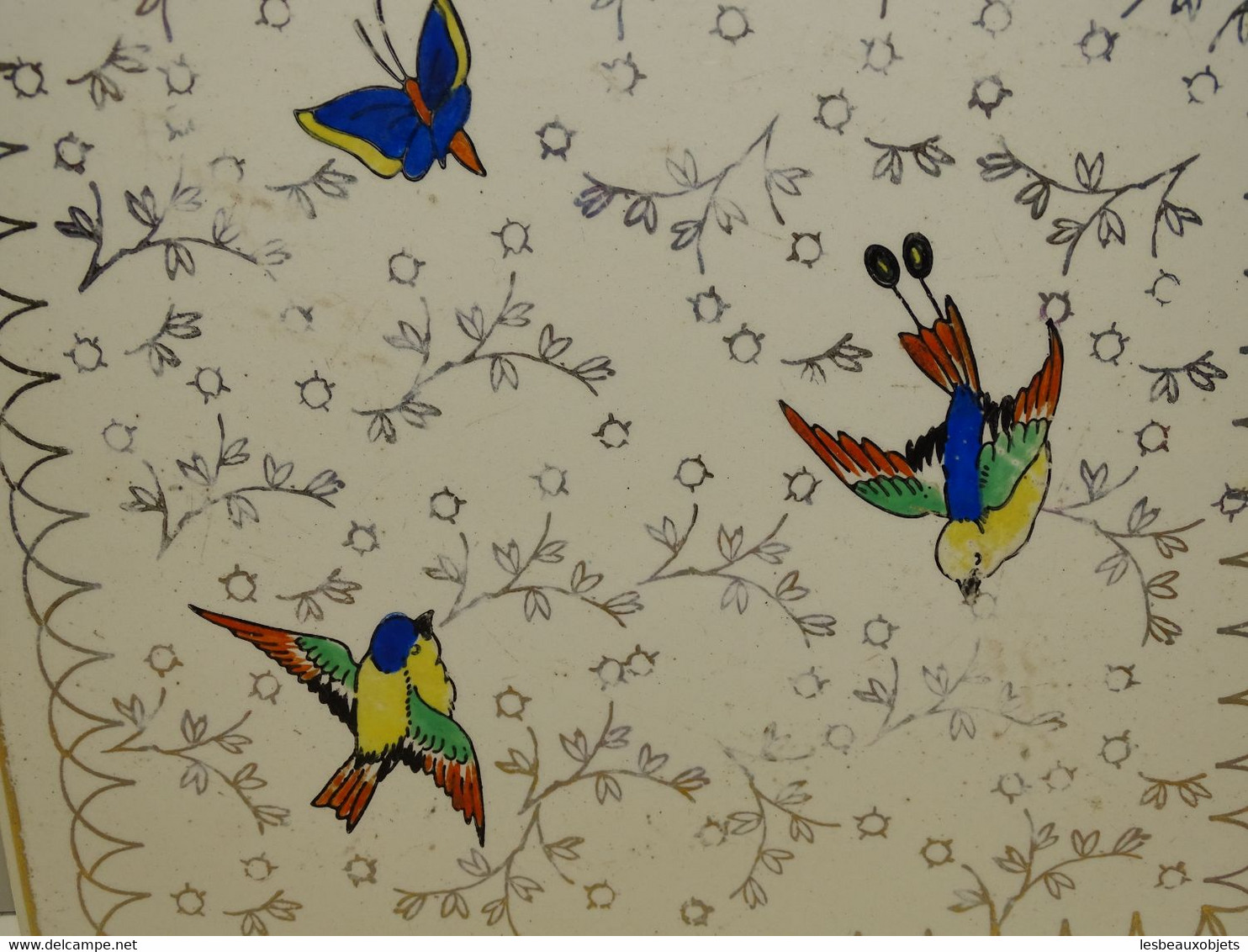 *JOLI ANCIEN DESSOUS DE PLAT CERAMIQUE LONGWY DECO ENVOL D'OISEAUX COLLECTION   E - Longwy (FRA)