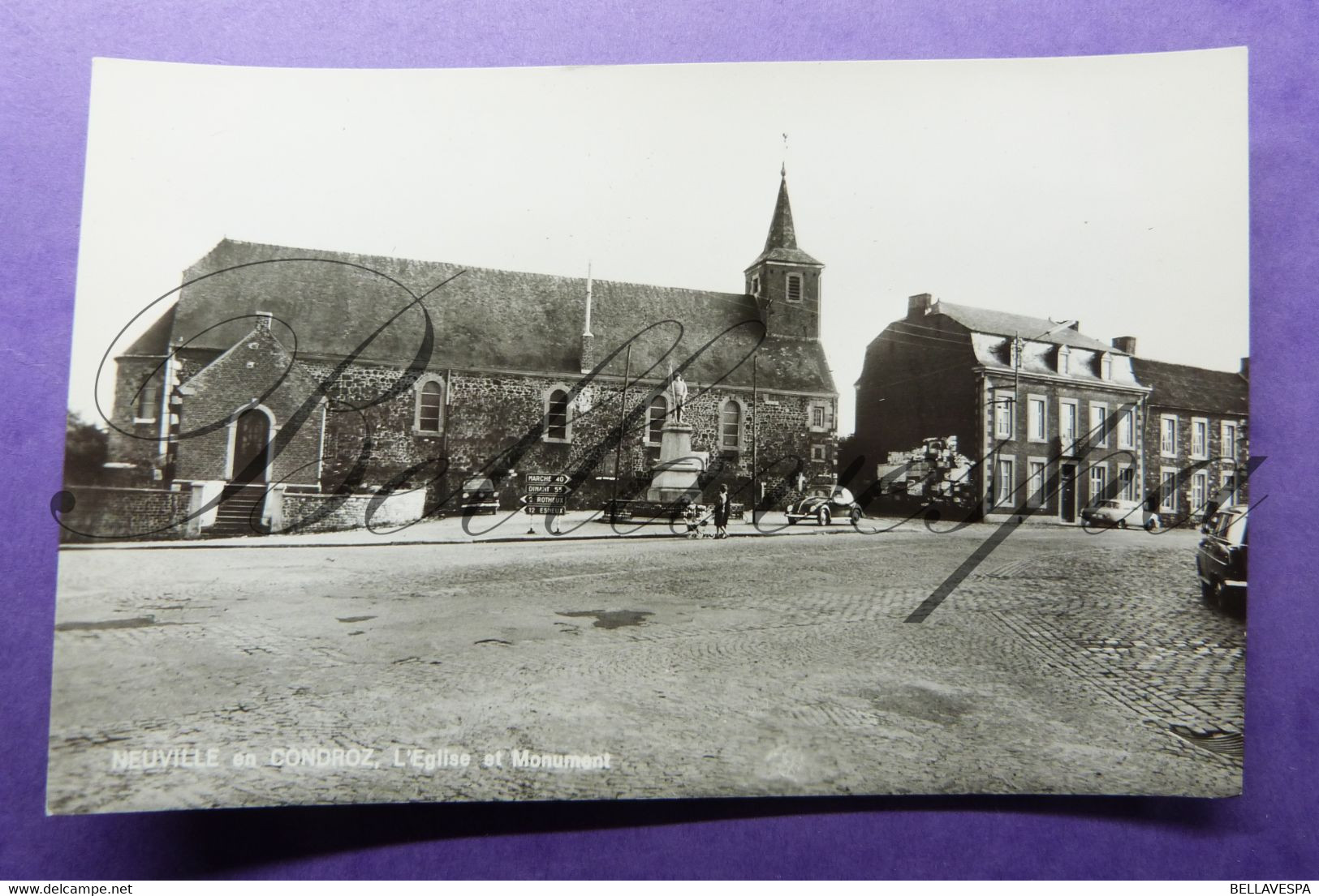 Neuville En Condroz. Eglise Monument Du Geurre 1914-1918 - Neupre