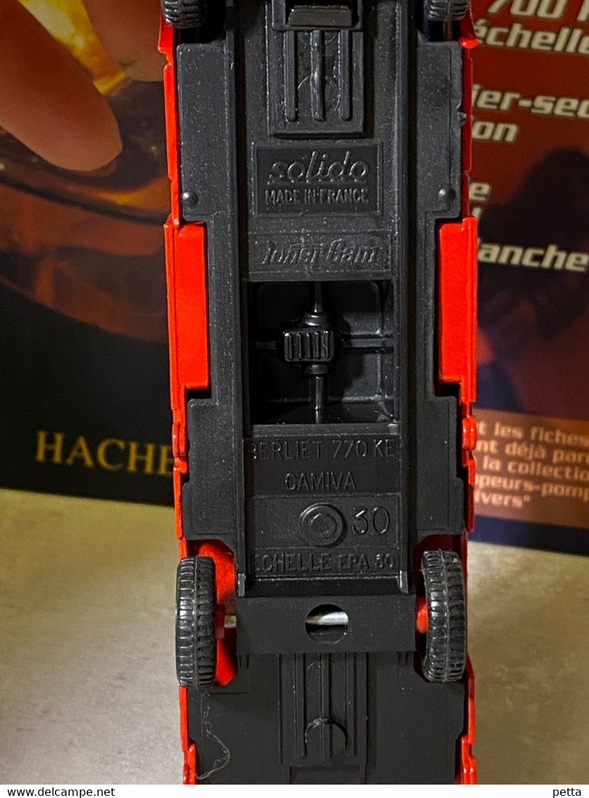 Sapeurs Pompiers De France N*1 / Berliet-Camiva / Solido 1/55 / Avec Fascicule Sans Boîte D’origine / Vendu En L’état - Other & Unclassified