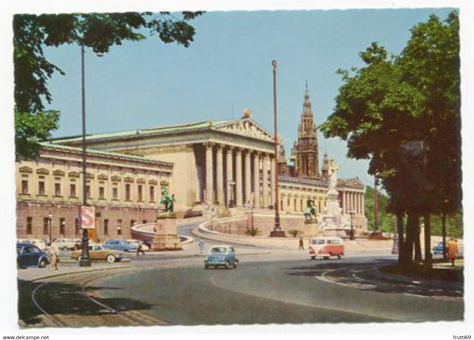 AK 052765 AUSTRIA - Wien - Parlament Mit Rathaus - Ringstrasse