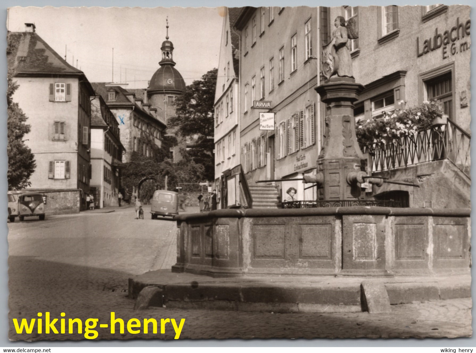 Laubach - S/w Engelsbrunnen Und Schloß 1   Mit Einkaufshaus Paul Soth Ford Taunus Transit Und 2x VW Bus T1 - Laubach