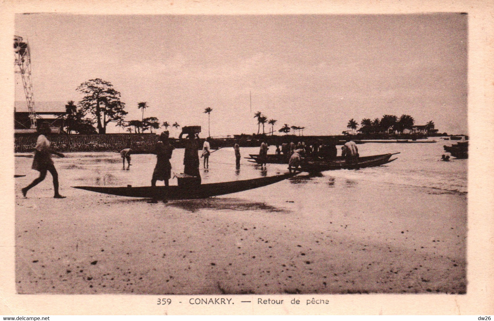 Conakry (Guinée) Sur La Plage, Retour De Pêche - Photo E. Habkouk - Carte N° 359 Non Circulée - French Guinea