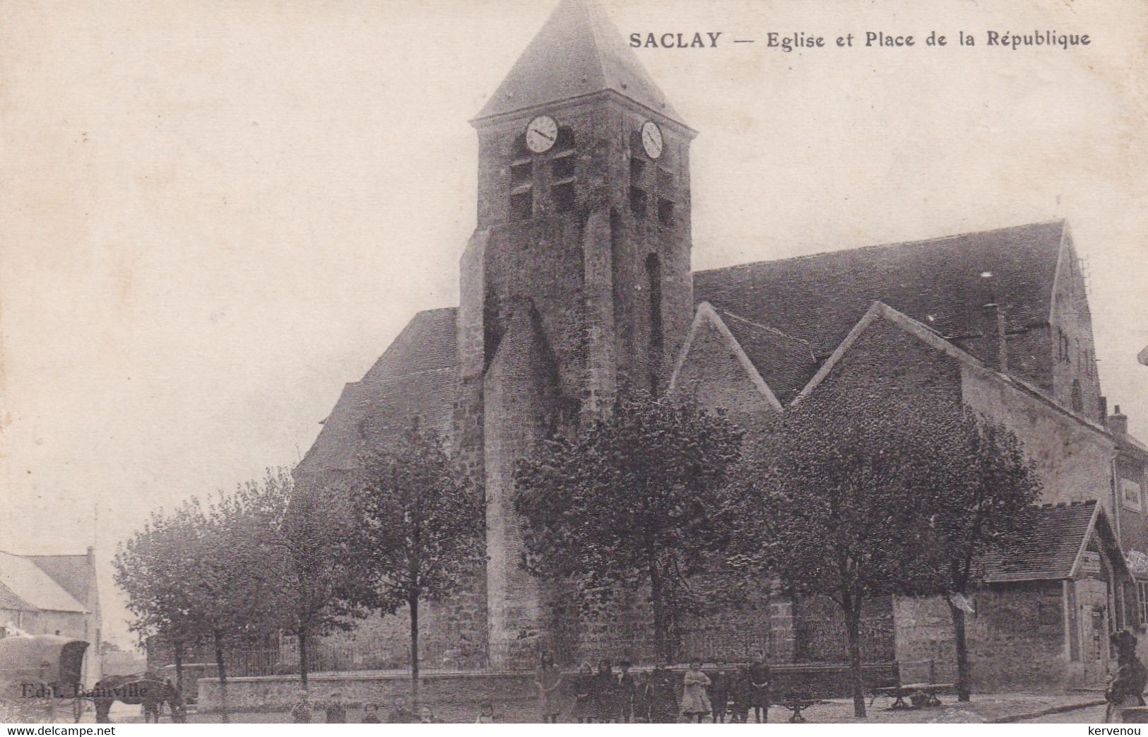 SACLAY Eglise Et Place De La République - Saclay