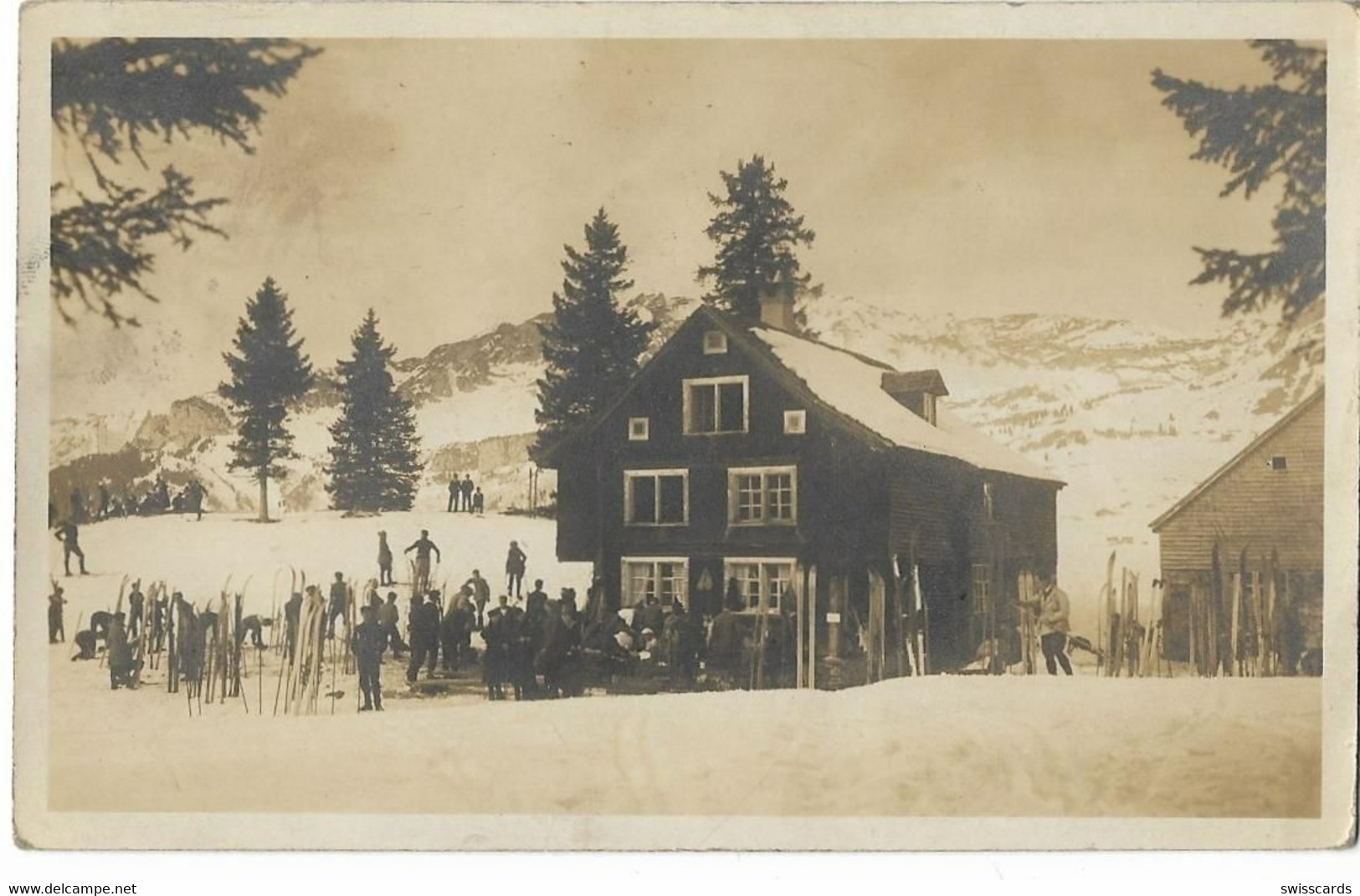 AMDEN: Skihütte Des N.S.C.Z, Echtfoto-AK Belebt 1925 - Amden