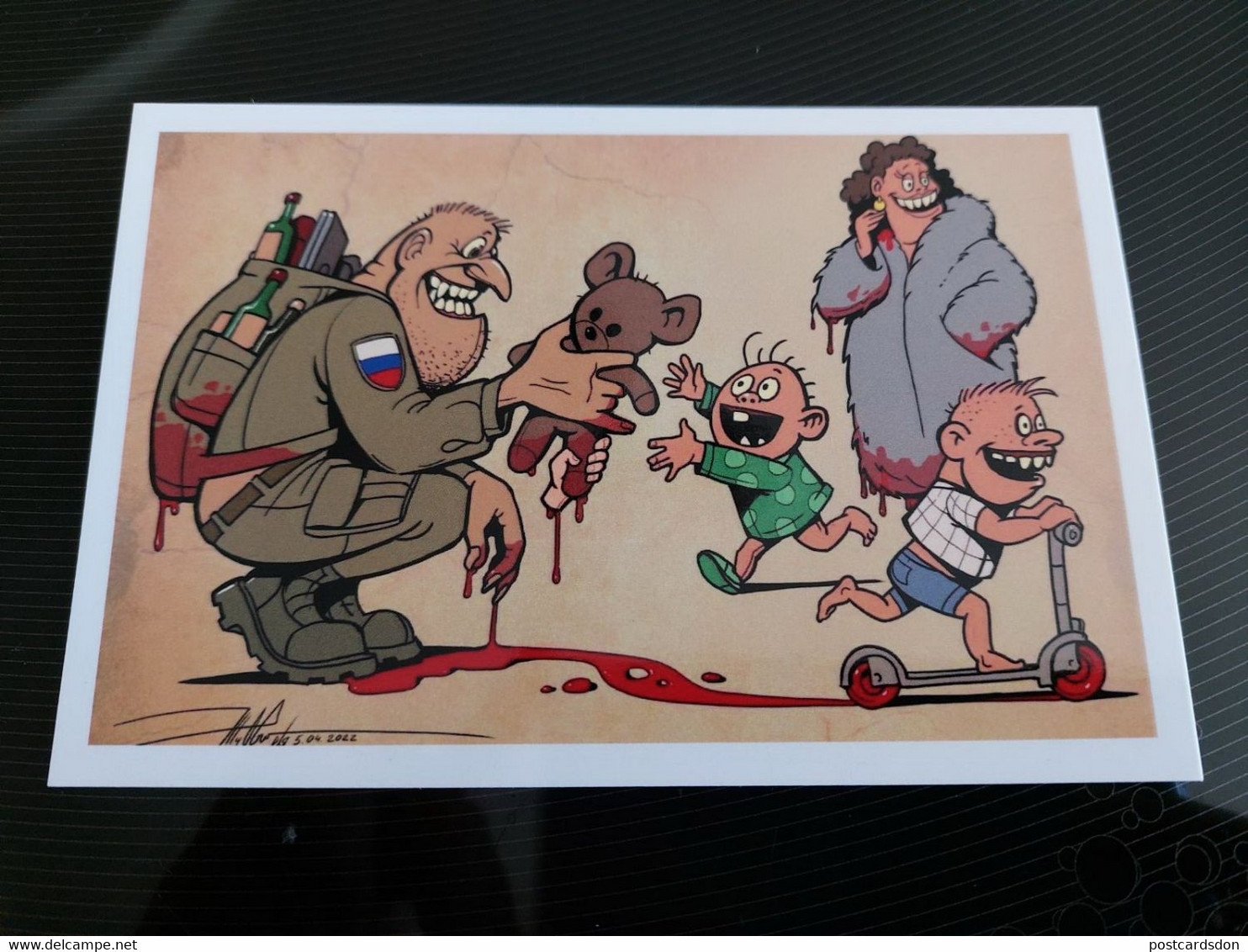 Ukraine Vc Russia.  2022 War In Ukraine - Russian Soldier Is A Killer - Teddy Bear - Scooter - Satirical