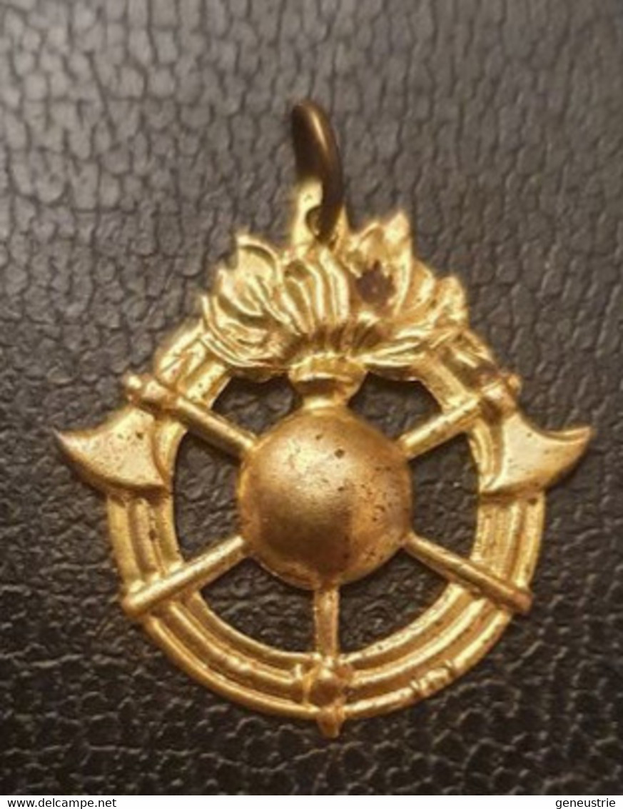 WWI Pendentif En Tôle Emboutie "grenade Et Haches" (Journée Pour Les Sapeurs) WW1 - 1914-18