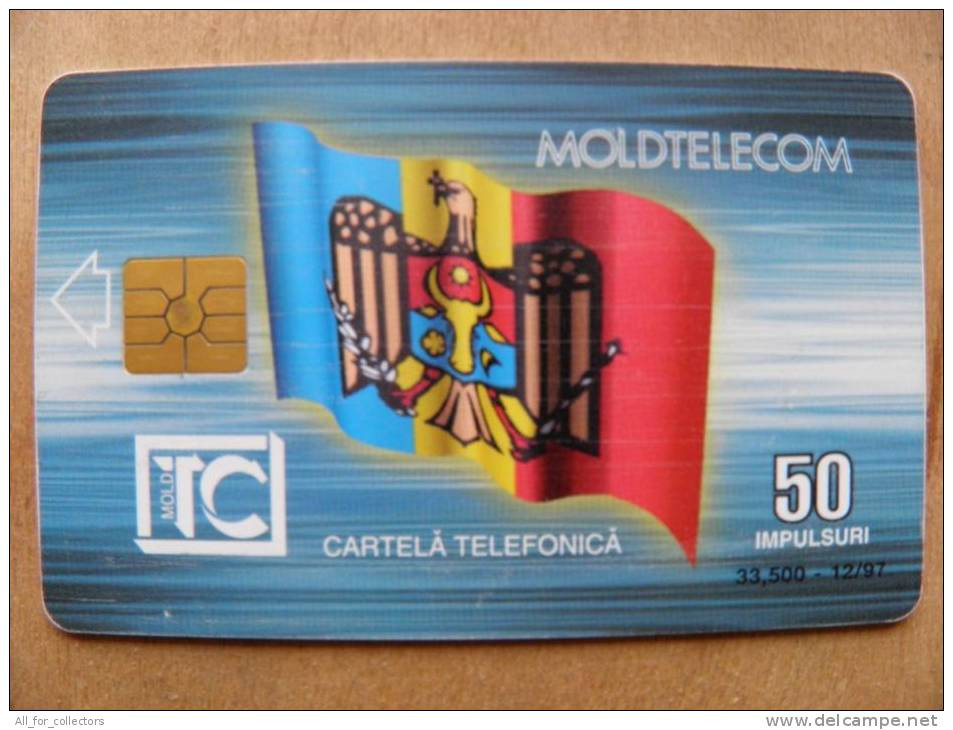 Chip Phone Card From Moldova, 2 Photos, 33 500 12/97, Flaf, Coat Of Arms, Eagle, Monument - Moldavie