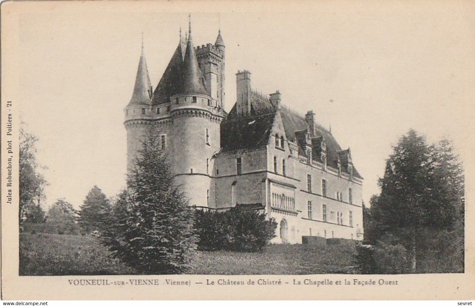 VOUNEUIL-SUR-VIENNE. - Château De CHITRE - La Chapelle Et Façade Ouest .Cliché Pas Courant - Vouneuil Sur Vienne