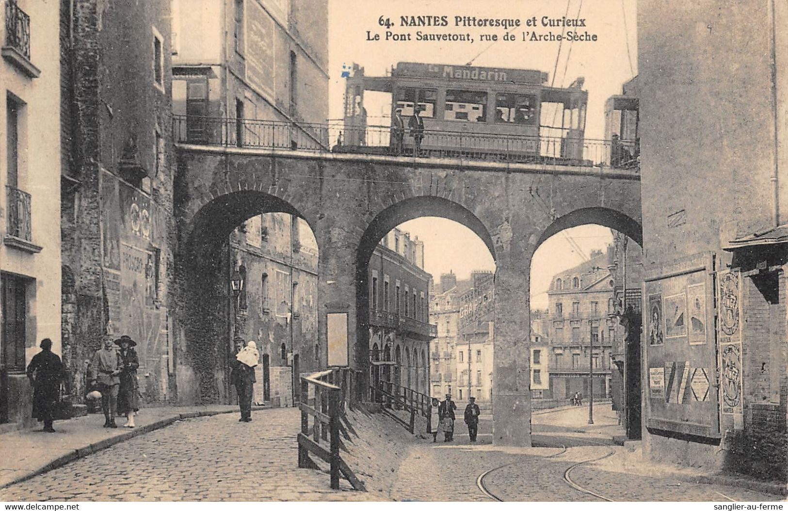 CPA 44 NANTES LE PONT SAUVETOUT RUE DE L'ARCHE SECHE - Nantes