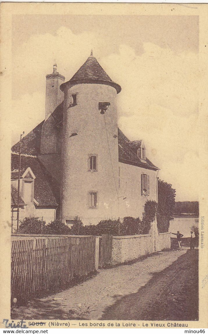 ENV. DE SOUGY : CPA DE 1943.N.TROUVEE AVEC CETTE VUE DES BORDS DE LA LOIRE LE VIEUX CHATEAU .B.ETAT.A SAISIR - Autres & Non Classés