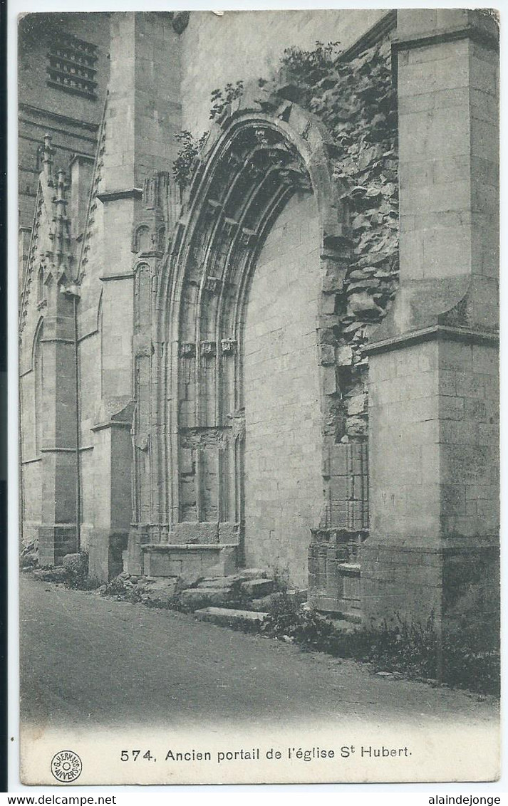 Saint-Hubert - Ancien Portail De L' église St Hubert - Saint-Hubert