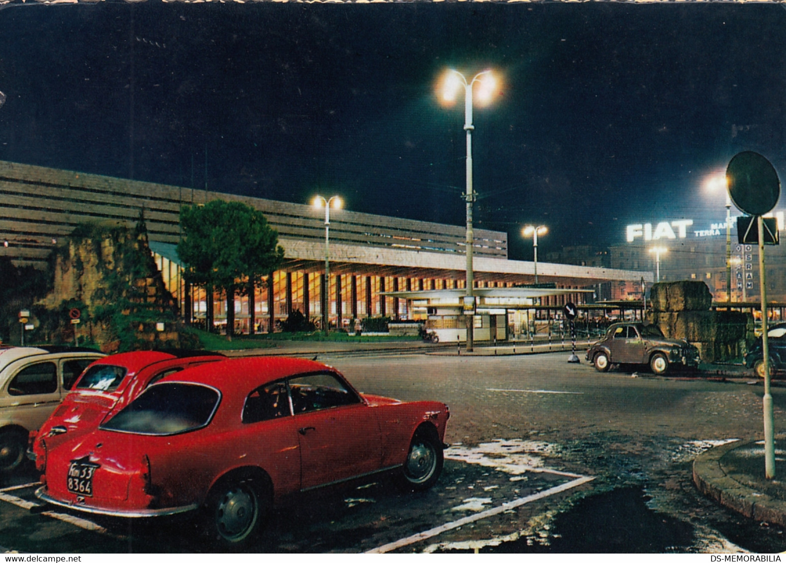 Roma - Stazione Termini Station By Night , Topolino Alfa Romeo 1965 - Stazione Termini